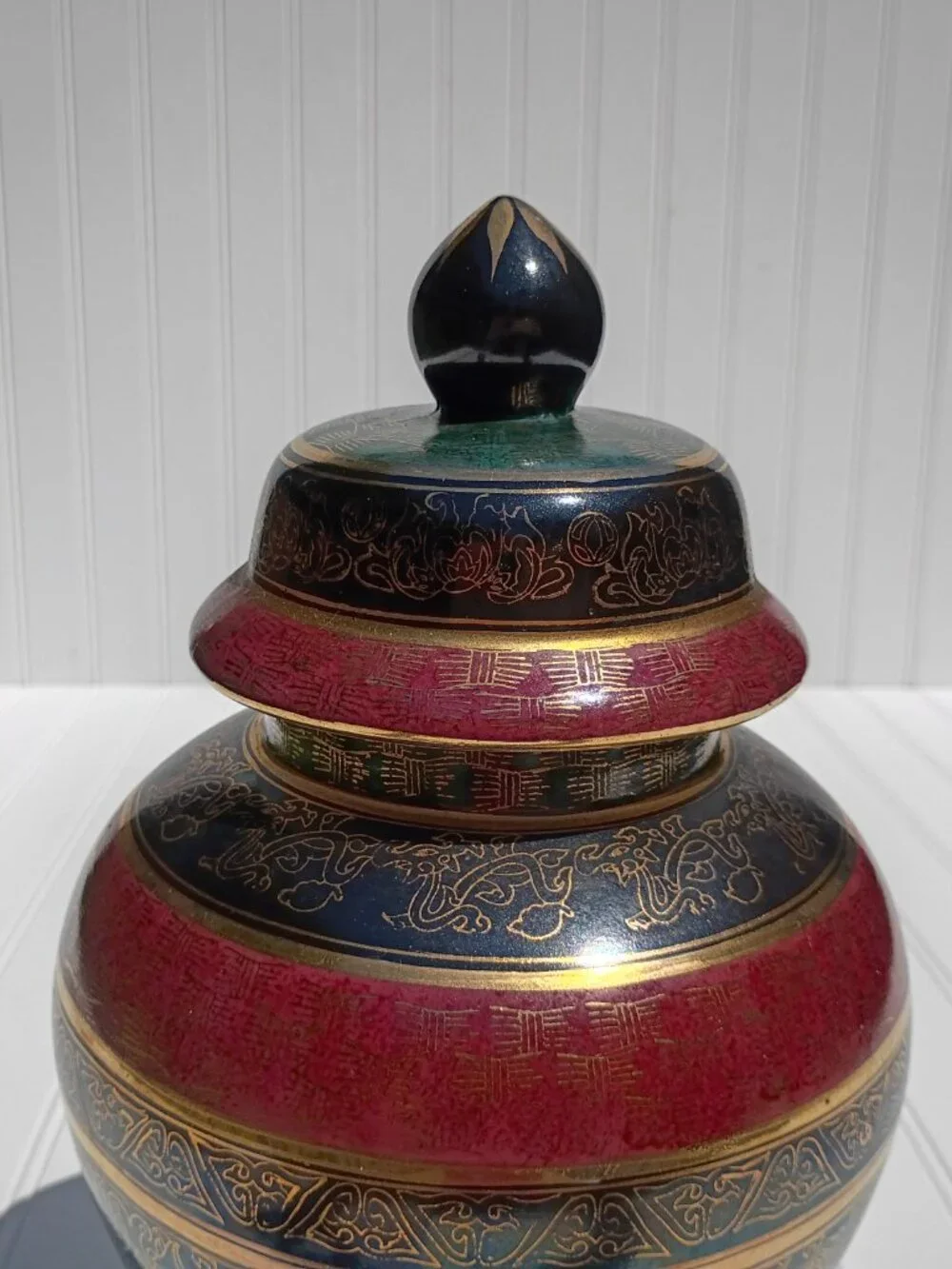 Vintage Andrea by Sadek Porcelain Ginger Jar Lidded Vase Maroon Stripe Gold Gilt